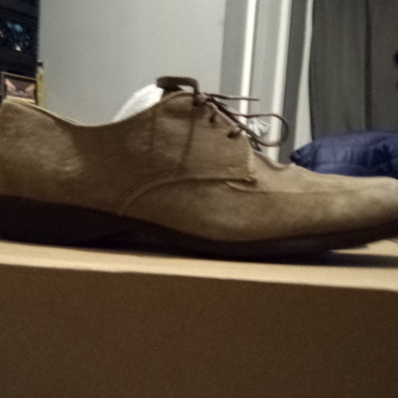 ORIGINAL LADIES HUSH PUPPIES - Picture 1 of 2